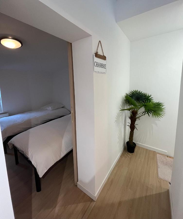 Grande Maison Et Jardin Metropole Seclin Buitenkant foto